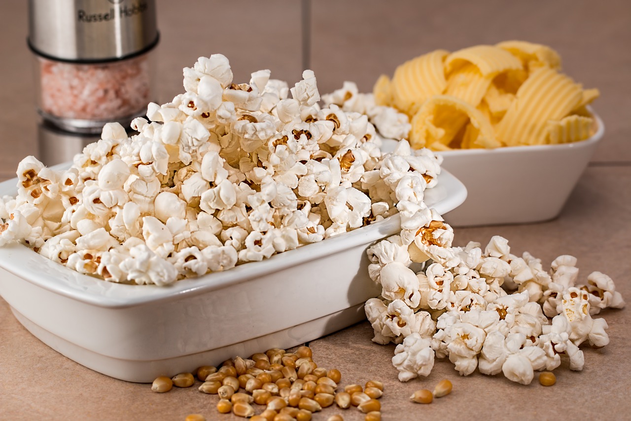 popcorn, snack, salty-731053.jpg